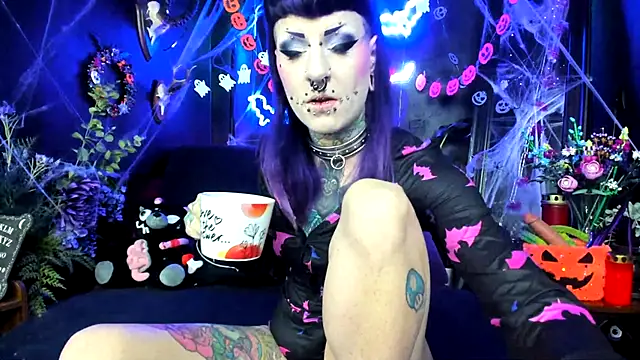 Purple Coffin666 online show from October 2025 09:30:02 AM