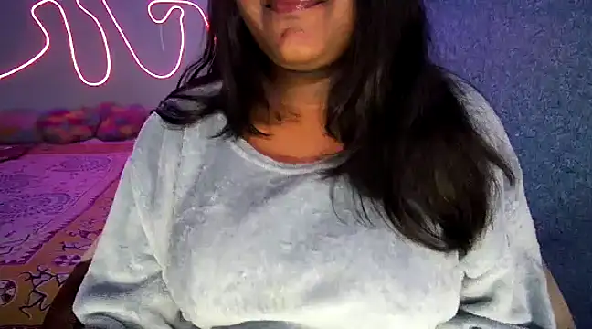 Snapshot of expression_queen chatting on January 2025 04:01:01 PM expression queen online show from January 2025 04:01:01 PM