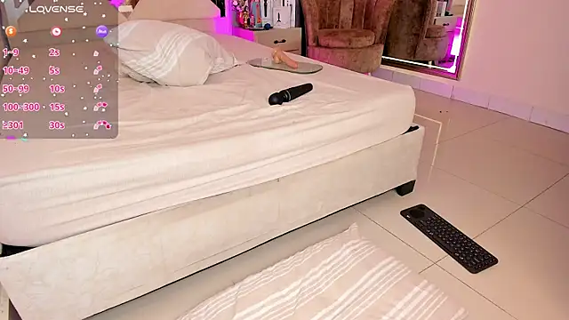 Snapshot of vanessa_guzman2 chatting on March 2025 04:33:02 PM vanessa guzman2 online show from March 2025 04:33:02 PM