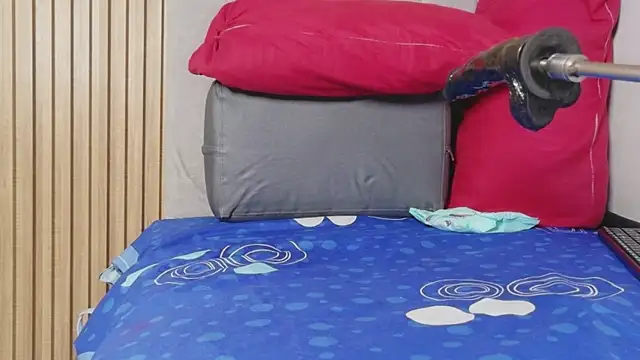 Snapshot of celeste_jhons chatting on April 2026 09:08:02 PM celeste jhons online show from April 2026 09:08:02 PM