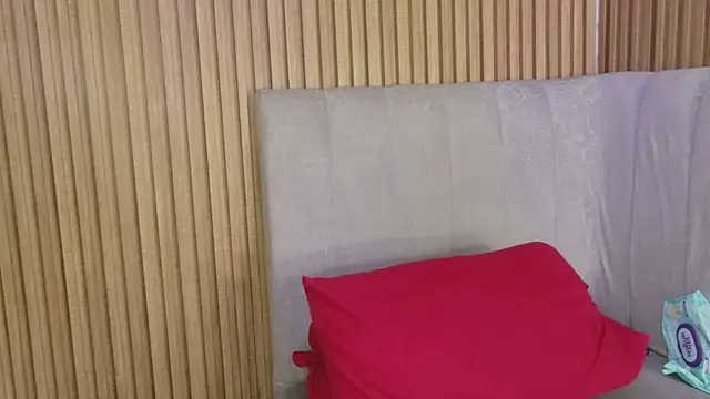 Snapshot of celeste_jhons chatting on April 2026 10:24:02 PM celeste jhons online show from April 2026 10:24:02 PM