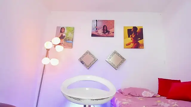 Snapshot of kattadoll chatting on January 2025 07:21:02 PM kattadoll online show from January 2025 07:21:02 PM