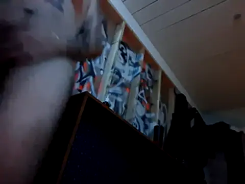 Snapshot of KeptupHack chatting on October 2025 11:32:02 AM KeptupHack online show from October 2025 11:32:02 AM