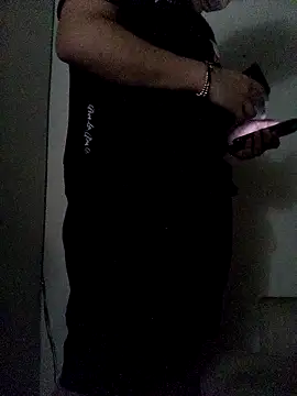 Snapshot of KeptupHack chatting on November 2025 03:12:01 AM KeptupHack online show from November 2025 03:12:01 AM