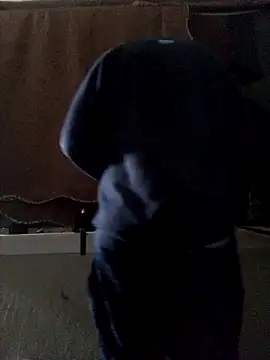 Snapshot of KeptupHack chatting on November 2025 11:09:02 AM KeptupHack online show from November 2025 11:09:02 AM