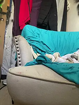 Snapshot of KeptupHack chatting on March 2026 08:23:01 PM KeptupHack online show from March 2026 08:23:01 PM