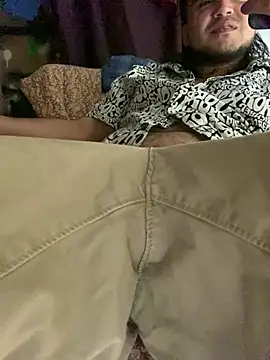 Snapshot of KeptupHack chatting on April 2026 09:45:02 AM KeptupHack online show from April 2026 09:45:02 AM