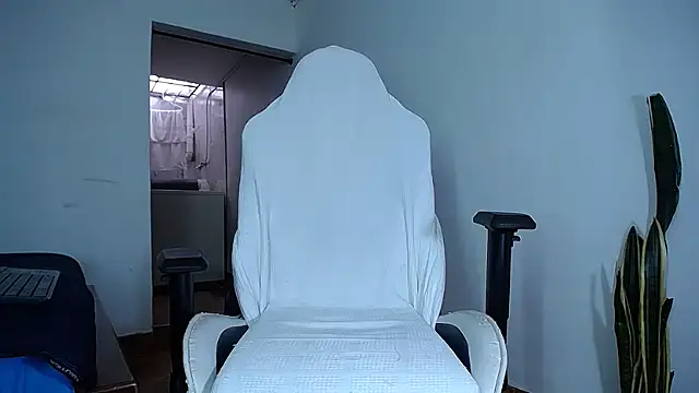 diamond black00 online show from November 2025 08:30:02 PM