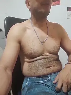 Snapshot of latinmartin73 chatting on November 2025 03:46:01 PM latinmartin73 online show from November 2025 03:46:01 PM