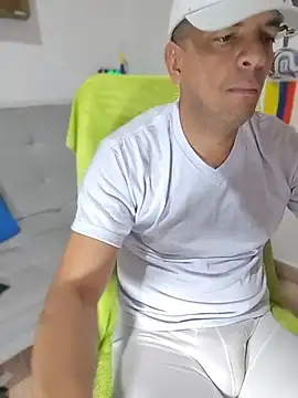 latinmartin73 online show from July 2026 12:49:01 AM