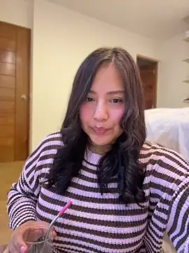 Snapshot of kittyfresita chatting on June 2026 03:45:01 AM kittyfresita online show from June 2026 03:45:01 AM