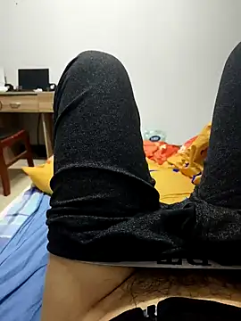 huzi518 online show from March 2025 12:29:01 PM