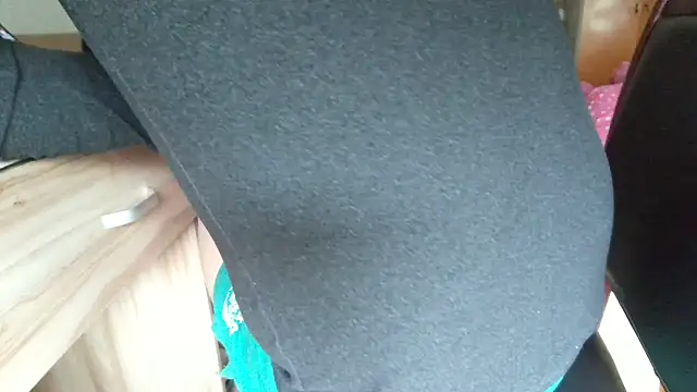 huzi518 online show from April 2026 05:26:02 AM