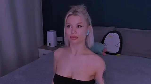 Snapshot of Sasha_Mason chatting on January 2025 06:10:01 AM Sasha Mason online show from January 2025 06:10:01 AM