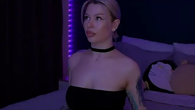 Snapshot of Sasha_Mason chatting on March 2026 01:01:02 AM Sasha Mason online show from March 2026 01:01:02 AM