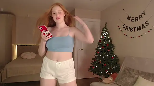 Snapshot of lulu_moonmoon chatting on December 2024 04:40:02 PM lulu moonmoon online show from December 2024 04:40:02 PM