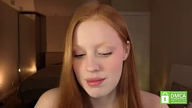 Snapshot of lulu_moonmoon chatting on December 2025 04:16:01 PM lulu moonmoon online show from December 2025 04:16:01 PM