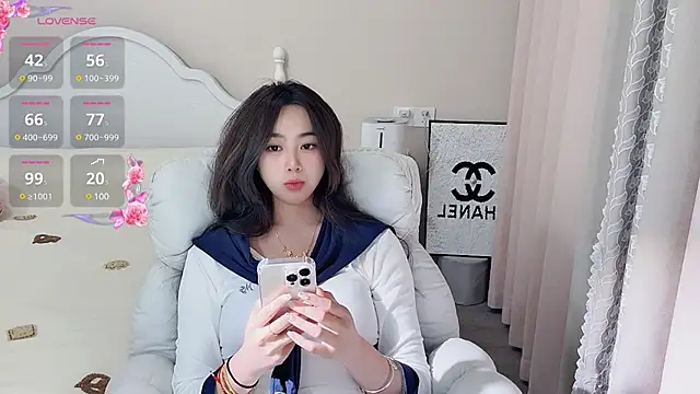 Caitlyn   online show from February 2025 01:55:02 PM