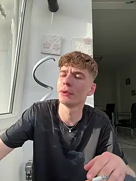 Snapshot of MiguelRausch chatting on April 2026 04:12:01 PM MiguelRausch online show from April 2026 04:12:01 PM