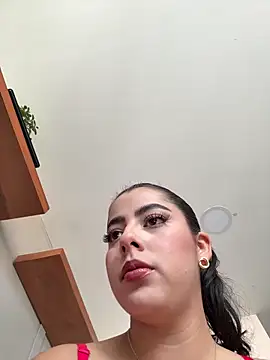 Snapshot of DakotaShelby chatting on April 2026 09:10:02 PM DakotaShelby online show from April 2026 09:10:02 PM