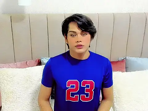 Aistrid gate online show from November 2025 12:43:01 AM