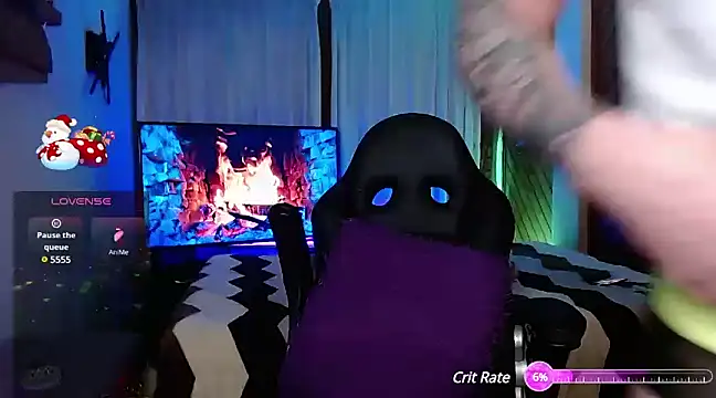 Snapshot of steventeylor chatting on January 2025 01:45:02 AM steventeylor online show from January 2025 01:45:02 AM