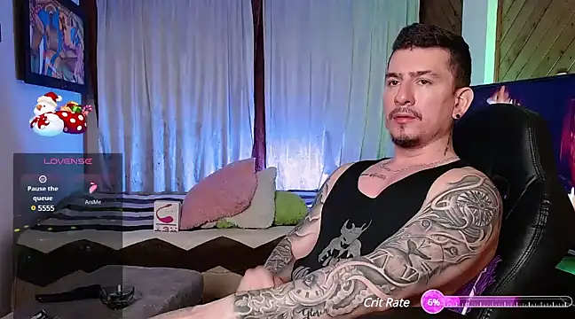 Snapshot of steventeylor chatting on February 2025 04:03:01 AM steventeylor online show from February 2025 04:03:01 AM