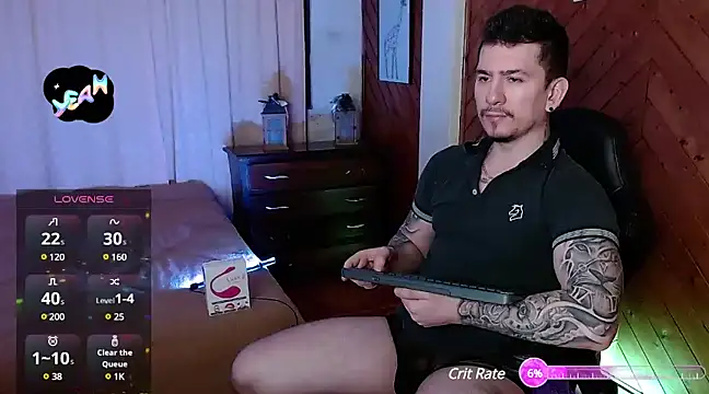 Snapshot of steventeylor chatting on February 2025 01:53:02 AM steventeylor online show from February 2025 01:53:02 AM