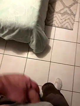 Snapshot of mj23641 chatting on January 2026 04:43:02 PM mj23641 online show from January 2026 04:43:02 PM