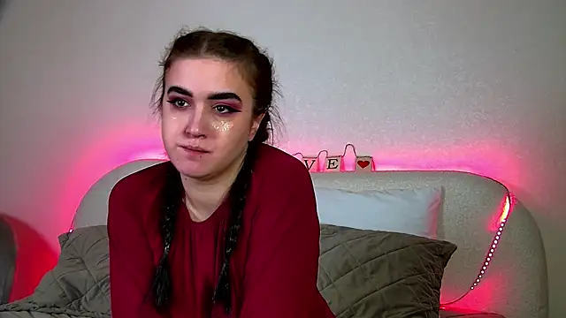 ChristinaMilton online show from February 2025 09:41:02 PM