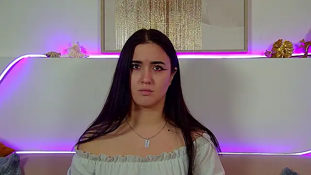 ChristinaMilton online show from September 2025 06:44:01 PM