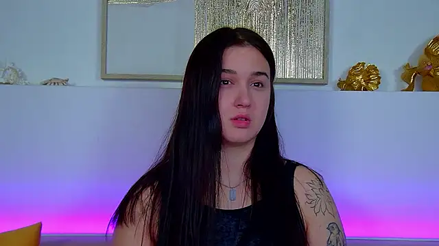 ChristinaMilton online show from November 2025 06:35:01 PM