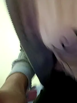 Snapshot of Sanaya_7 chatting on January 2025 05:37:01 PM Sanaya 7 online show from January 2025 05:37:01 PM