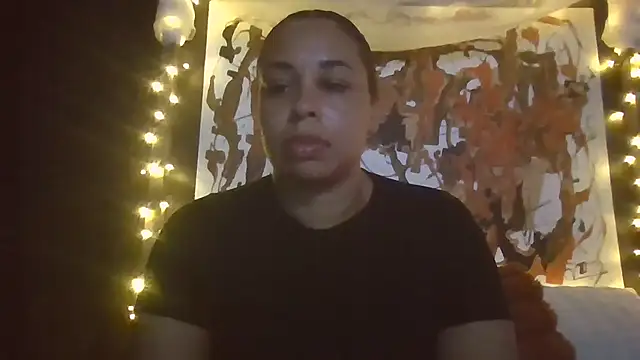 Snapshot of bigbootyjayda chatting on May 2026 11:01:02 PM bigbootyjayda online show from May 2026 11:01:02 PM