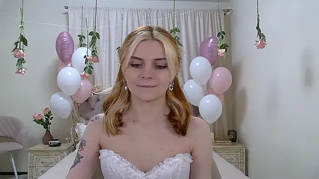 KellyStone online show from February 2025 05:19:02 AM