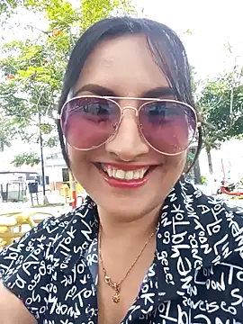 ELISA 90 online show from January 2025 05:24:02 PM