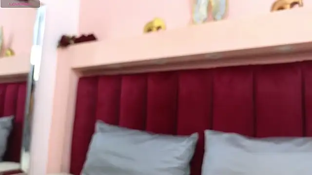 Snapshot of JESSYCORTES chatting on February 2025 01:05:02 PM JESSYCORTES online show from February 2025 01:05:02 PM