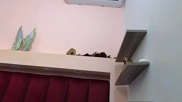 Snapshot of JESSYCORTES chatting on March 2025 02:15:02 PM JESSYCORTES online show from March 2025 02:15:02 PM