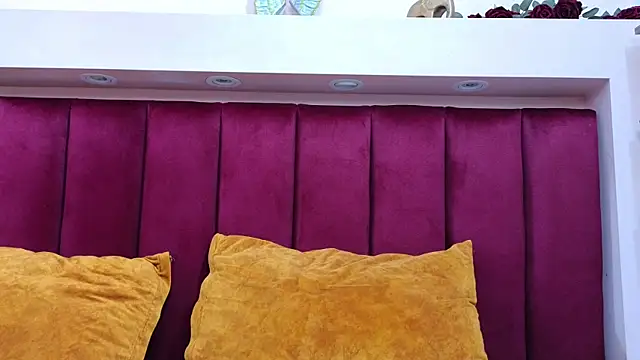 Snapshot of JESSYCORTES chatting on March 2025 02:12:01 PM JESSYCORTES online show from March 2025 02:12:01 PM