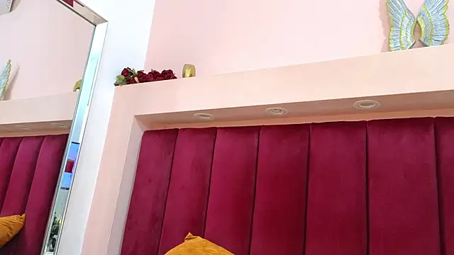 Snapshot of JESSYCORTES chatting on March 2025 05:38:02 PM JESSYCORTES online show from March 2025 05:38:02 PM