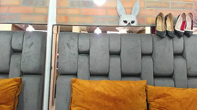 Snapshot of JESSYCORTES chatting on October 2025 02:29:02 PM JESSYCORTES online show from October 2025 02:29:02 PM