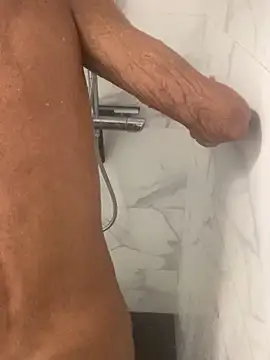 Snapshot of Lucascacaca chatting on October 2025 11:18:02 AM Lucascacaca online show from October 2025 11:18:02 AM