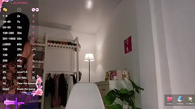 Snapshot of Sarah_cam06 chatting on November 2025 12:54:02 AM Sarah cam06 online show from November 2025 12:54:02 AM