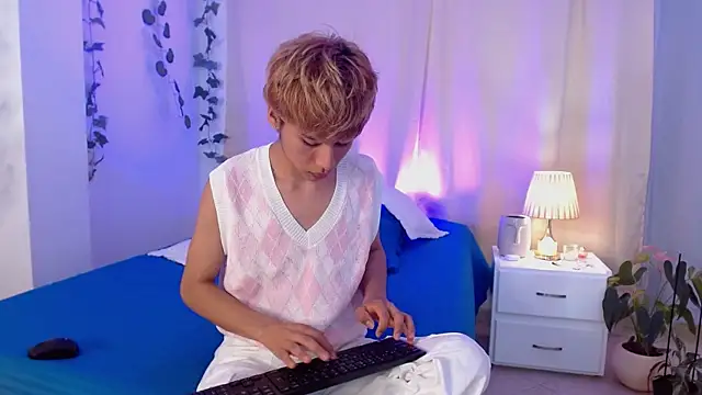 Tommyfoxboy online show from January 2025 04:02:02 PM