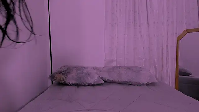 Miiafoxxx online show from March 2025 12:39:02 AM