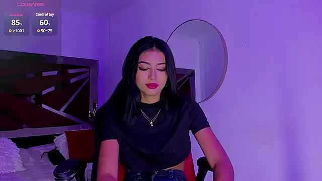 ZaraLim online show from January 2025 12:09:01 PM