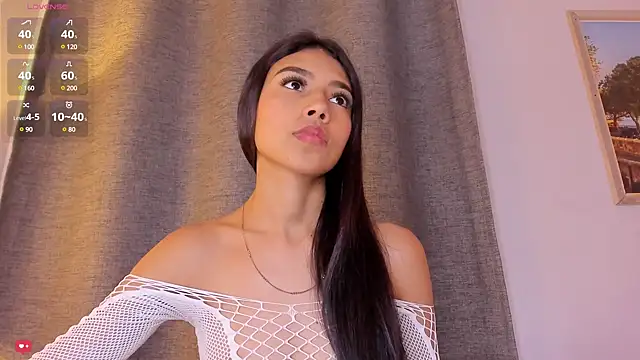 Snapshot of Little_caprice_x chatting on December 2024 07:07:02 PM Little caprice x online show from December 2024 07:07:02 PM