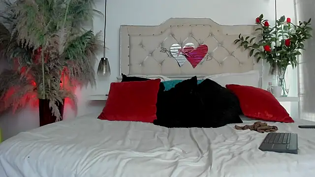 Samanthahavery44 online show from October 2025 05:58:02 PM