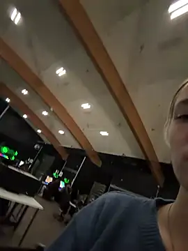 Snapshot of M1ssyk1ssy chatting on April 2026 06:38:01 PM M1ssyk1ssy online show from April 2026 06:38:01 PM