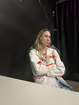 Snapshot of M1ssyk1ssy chatting on April 2026 11:24:01 PM M1ssyk1ssy online show from April 2026 11:24:01 PM